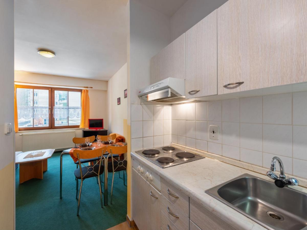 Apartment Lanovka-7 By Interhome Яхимов Экстерьер фото